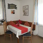 Haus Thon Apartmán *