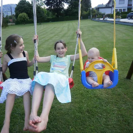 豪斯顿公寓 公寓 博登斯多夫