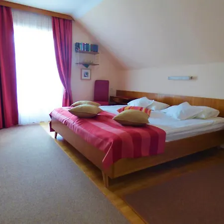 Haus Thon بودينسدورف